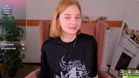 Snapshot of sookonstellita chatting on November 5, 2025, 11:27 pm Litta online show from November 5, 2025, 11:27 pm