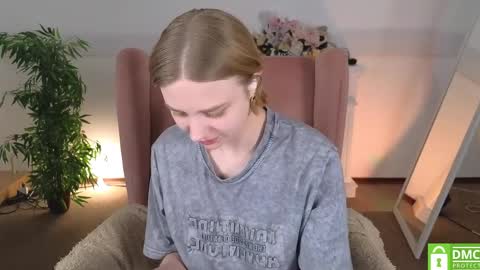 Snapshot of sookonstellita chatting on May 26, 2026, 1:34 am Litta online show from May 26, 2026, 1:34 am