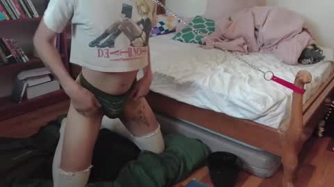 soophiebby online show from September 28, 2025, 3:06 pm