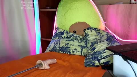 Snapshot of sop_hie chatting on January 24, 2025, 5:11 pm sop_hie online show from January 24, 2025, 5:11 pm