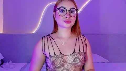 Snapshot of soph1a_ chatting on June 18, 2026, 7:51 pm Sophia online show from June 18, 2026, 7:51 pm