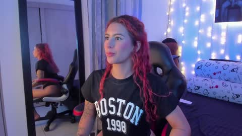 Snapshot of sophi_01 chatting on December 26, 2024, 7:24 am sophie online show from December 26, 2024, 7:24 am