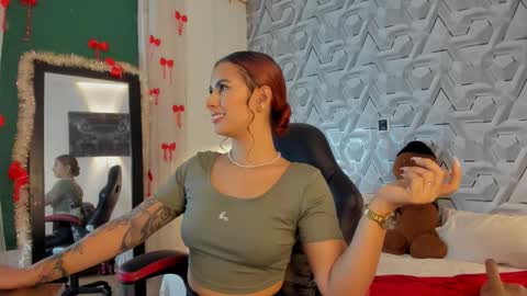 Snapshot of sophi_01 chatting on January 14, 2026, 6:19 am sophie online show from January 14, 2026, 6:19 am