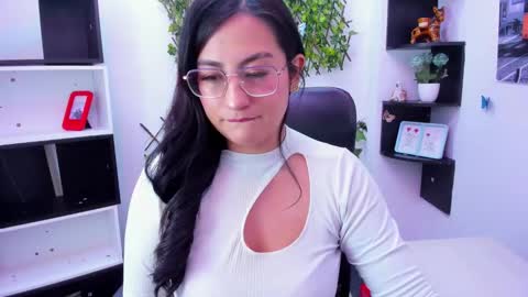 sophi_hardd online show from February 21, 2026, 4:19 pm