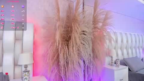 Snapshot of sophi_rae chatting on July 4, 2026, 7:09 pm Sophi Rae online show from July 4, 2026, 7:09 pm