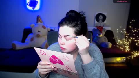 sophia__olsen online show from December 25, 2024, 6:20 am