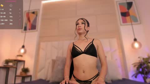 Snapshot of sophia_bonnet chatting on May 16, 2026, 11:53 am S O P H I A online show from May 16, 2026, 11:53 am