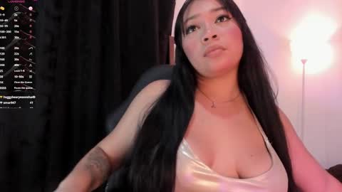 Sophia  online show from February 9, 2025, 3:32 am