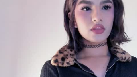 Sophia online show from April 21, 2026, 10:01 pm