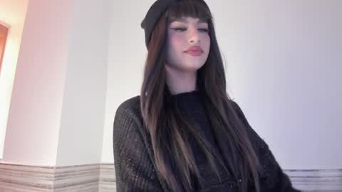 Sophia online show from June 2, 2026, 9:17 pm
