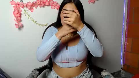 sophia online show from October 16, 2025, 10:44 pm