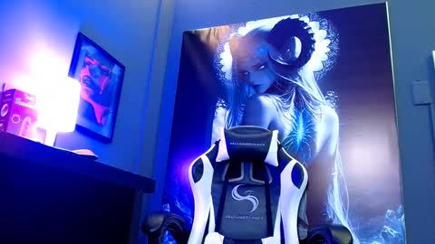 sophia hottie online show from February 21, 2025, 9:00 pm