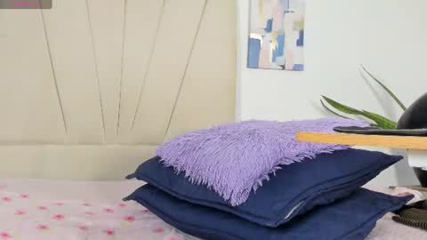 Snapshot of sophia_ebony___ chatting on July 28, 2026, 12:48 pm sophia_ebony___ online show from July 28, 2026, 12:48 pm
