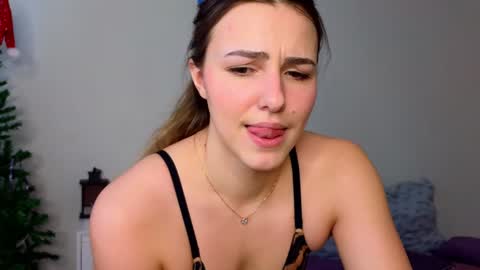 Sophia online show from February 3, 2025, 6:56 am