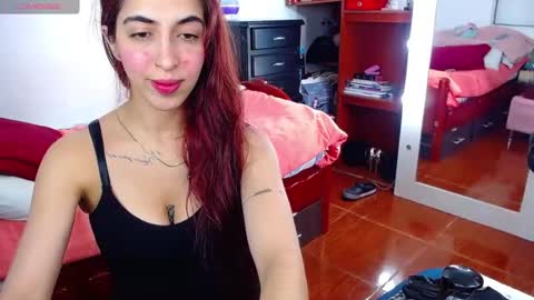 Snapshot of sophia_greey chatting on May 1, 2026, 5:01 am sophia_greey online show from May 1, 2026, 5:01 am