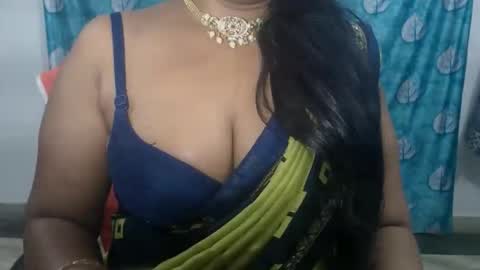 Snapshot of sophia_indian chatting on May 2, 2026, 6:46 pm Sophia Tamil online show from May 2, 2026, 6:46 pm