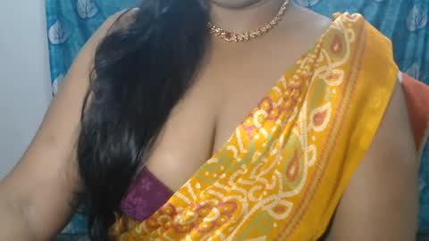 Snapshot of sophia_indian chatting on July 7, 2026, 7:56 am Sophia Tamil online show from July 7, 2026, 7:56 am