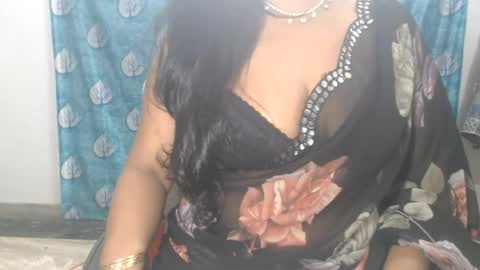 Snapshot of sophia_indian chatting on July 22, 2026, 6:11 pm Sophia Tamil online show from July 22, 2026, 6:11 pm