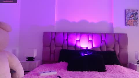 Sophia Carson online show from January 12, 2025, 11:50 am