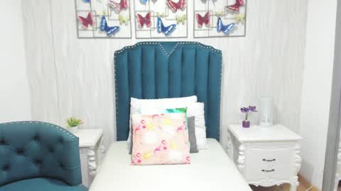 Sophia online show from May 14, 2026, 11:39 am