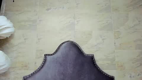 Sophia  online show from April 18, 2026, 7:58 pm