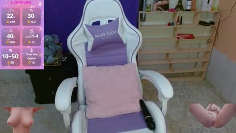 sophia rossee online show from November 26, 2025, 2:56 am