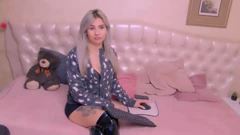 sophia smith4146 online show from January 13, 2026, 8:41 am