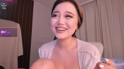 Snapshot of sophia_squirtits chatting on January 18, 2025, 7:15 pm QUEEN OF SQUIRT online show from January 18, 2025, 7:15 pm