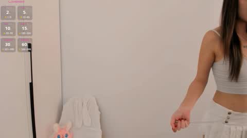 Snapshot of sophia_squirtits chatting on October 24, 2025, 9:28 am QUEEN OF SQUIRT online show from October 24, 2025, 9:28 am