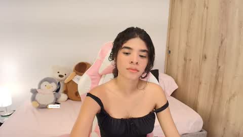 Sophia Storm online show from February 18, 2026, 2:18 am