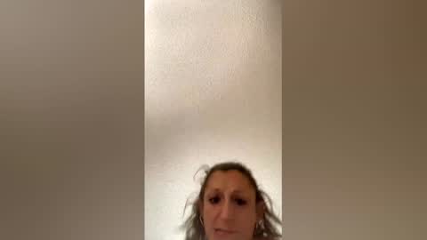 SophiaBelle69 online show from May 21, 2026, 8:32 am