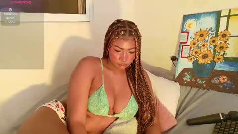 Snapshot of sophiabloss chatting on June 29, 2026, 10:10 pm Sophie online show from June 29, 2026, 10:10 pm