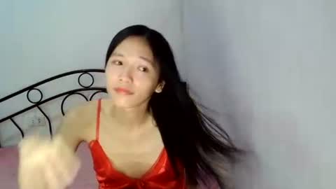 sophialaurel online show from December 13, 2025, 9:53 pm