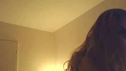 Snapshot of sophie_and_joost_luckydip chatting on January 18, 2026, 10:35 pm Sophie And Joost Luckydips Cam online show from January 18, 2026, 10:35 pm