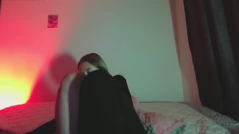 Sophie online show from December 24, 2024, 12:11 am