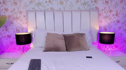 Sofia  santodomingo online show from December 27, 2024, 7:35 pm