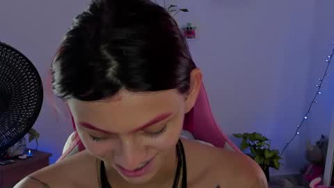 sophie doll online show from December 13, 2024, 8:37 pm