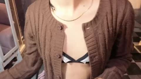 sophie_jones_b online show from March 27, 2026, 11:43 am