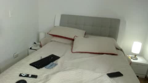 Snapshot of sophie_lopez1 chatting on March 9, 2026, 2:48 am Sofa online show from March 9, 2026, 2:48 am