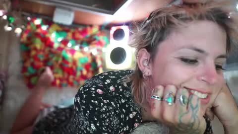 derpy derpington online show from February 26, 2025, 5:31 am