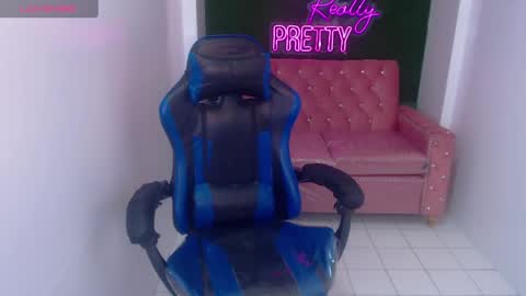 Sofia online show from February 15, 2025, 5:17 pm