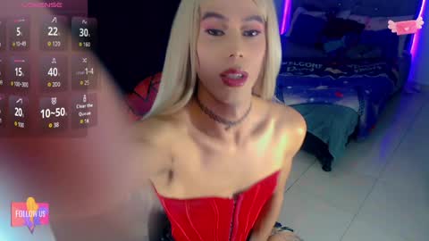 sophie_vall online show from April 26, 2026, 1:25 am