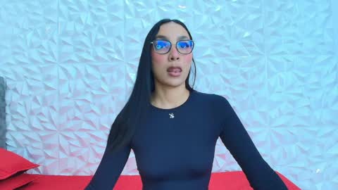 sophie_willow online show from March 25, 2026, 8:04 pm