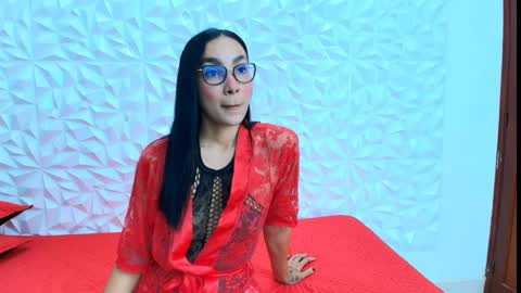 sophie_willow online show from April 7, 2026, 7:36 pm