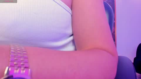 Sophie online show from July 19, 2026, 11:41 pm