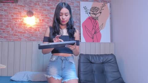 Sophie online show from January 9, 2025, 3:34 pm