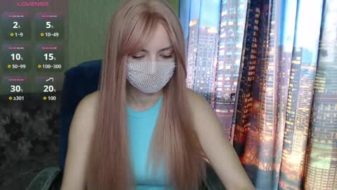 Sophie online show from April 10, 2026, 8:41 am