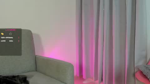 Snapshot of sophiecb chatting on July 19, 2026, 7:39 pm sophie online show from July 19, 2026, 7:39 pm