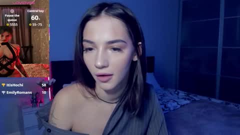 Sophie online show from November 29, 2025, 8:50 am