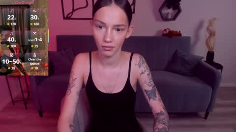 Sophie online show from May 20, 2026, 12:50 am